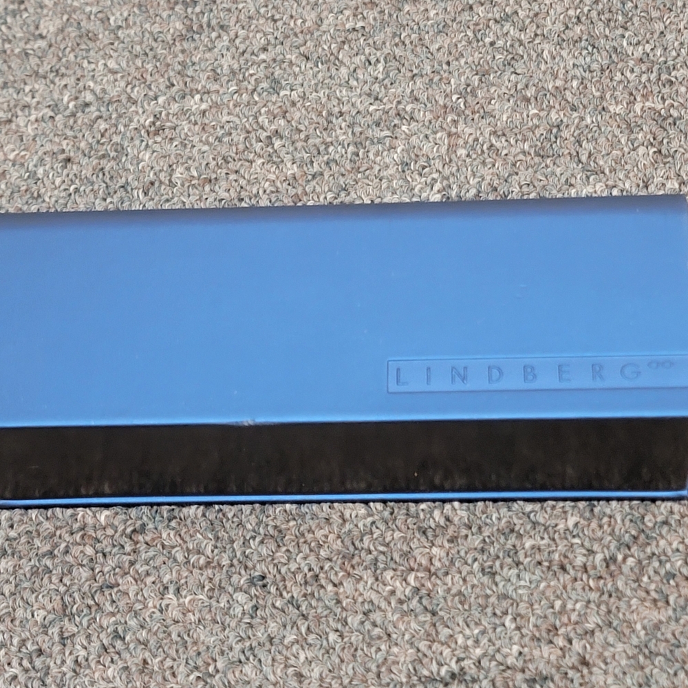 Lindberg Eyeglass Hard Case Blue Velveteen Magnetic Holder